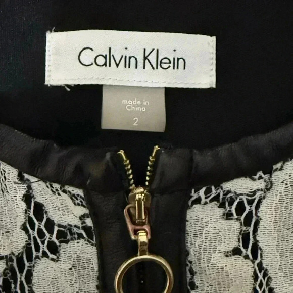 Calvin Klein lace dress with black trim and gold hardware size 2 - Picture 3 of 12